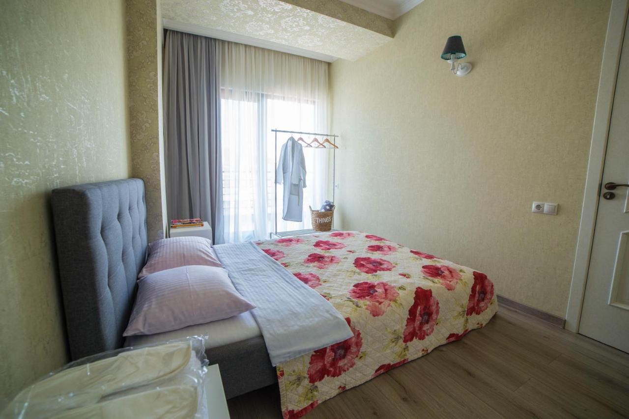 Comfy Apartment Тбилиси Екстериор снимка